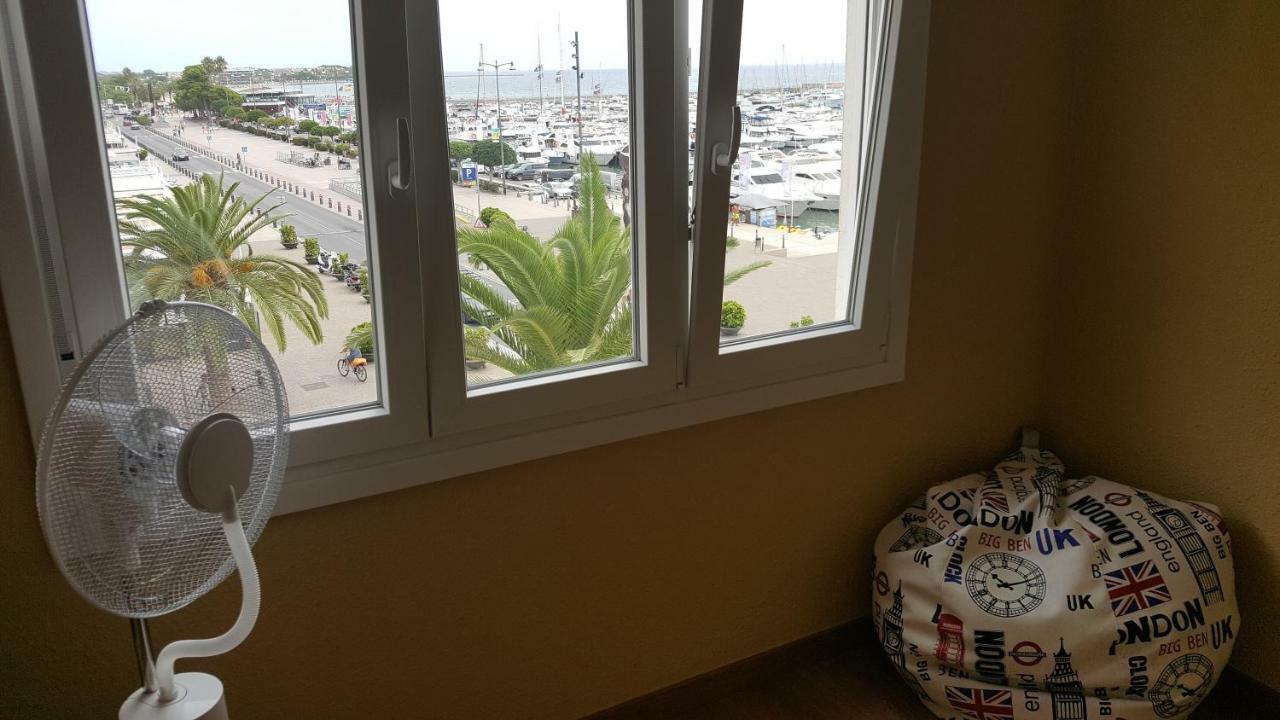 Apartament Marina Port קמברילס מראה חיצוני תמונה